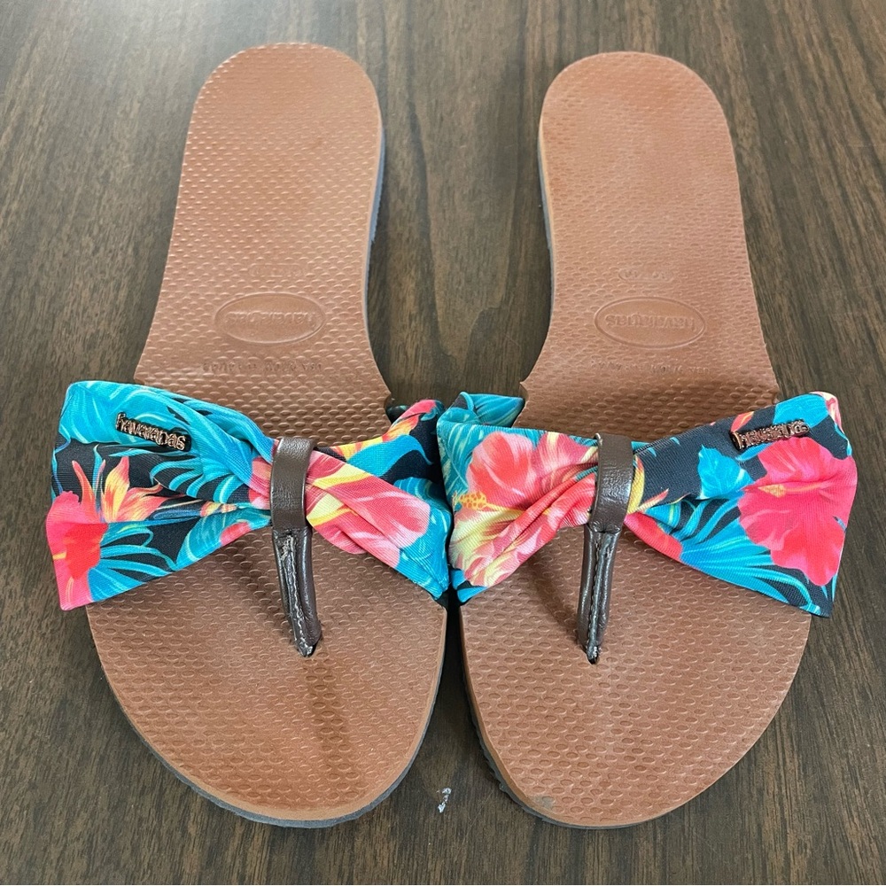 Havaianas Womens Flip Flop Size 9 Floral Bow Sandals  St. Tropez Tropical Resort